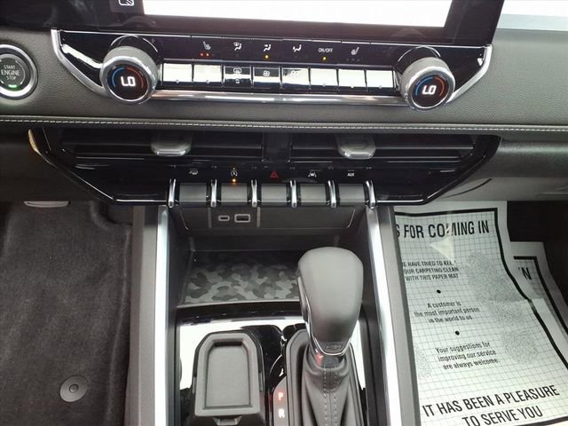 New 2026 Chevrolet Colorado LT image 15