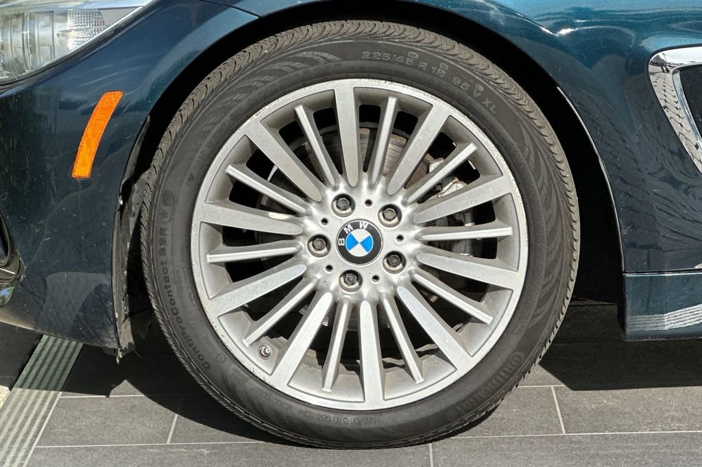 Used 2015 BMW 428i Convertible image 32
