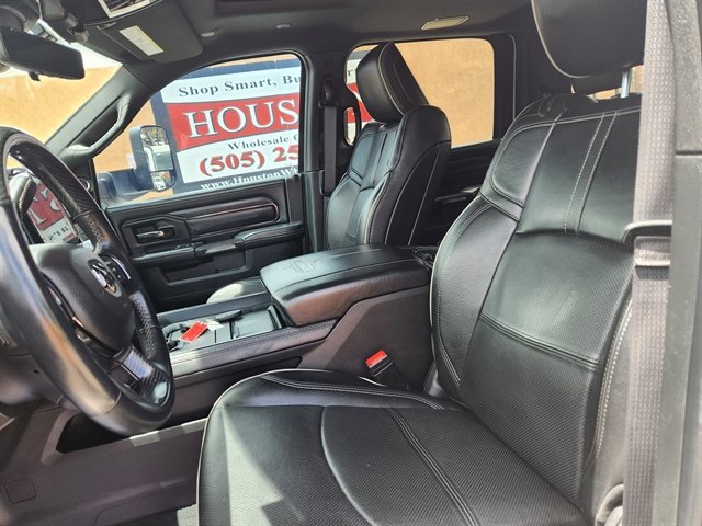 Used 2022 RAM 3500 Limited AWD/4WD image 8