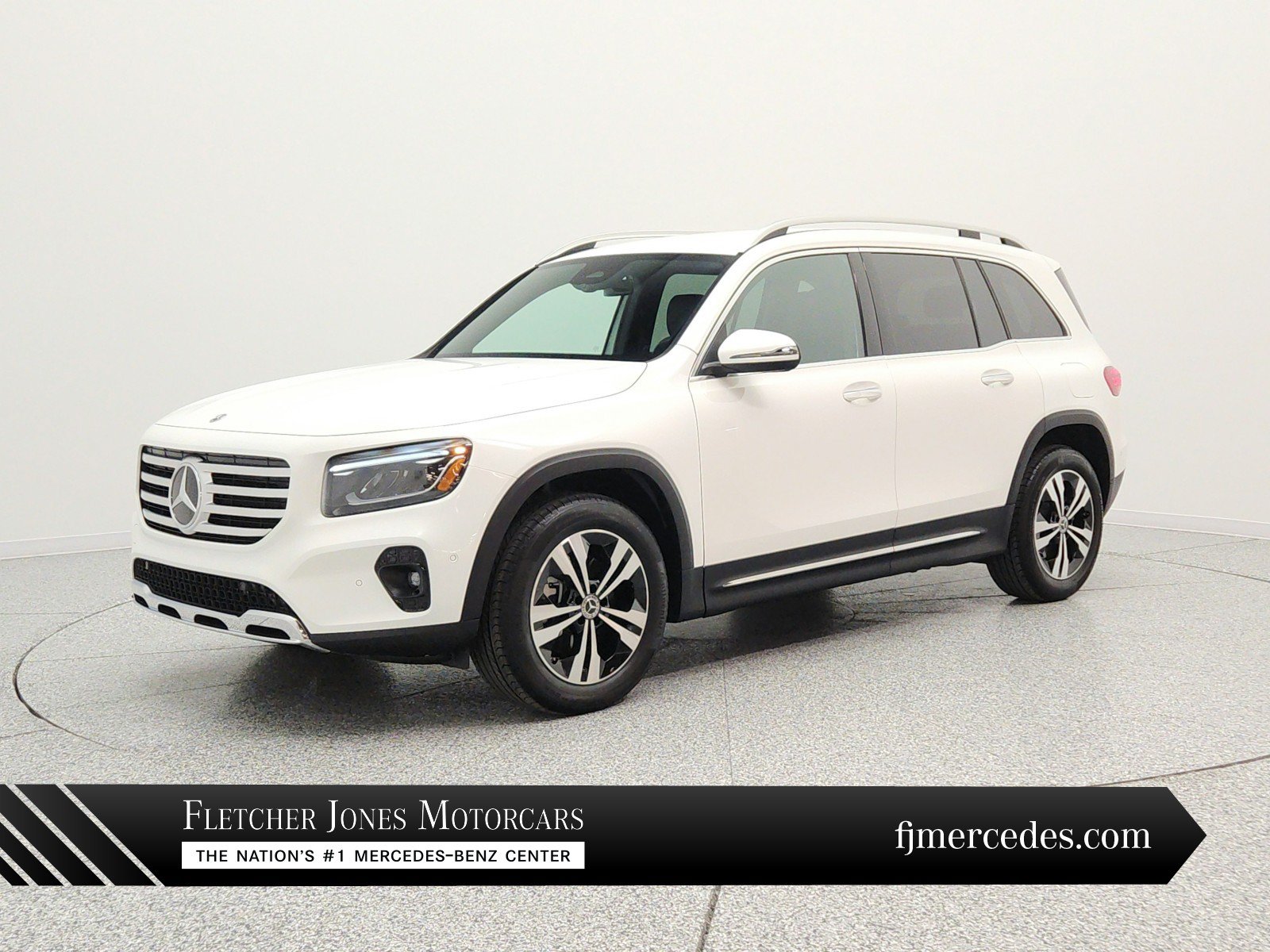Used 2025 Mercedes-Benz GLB 250 image 1