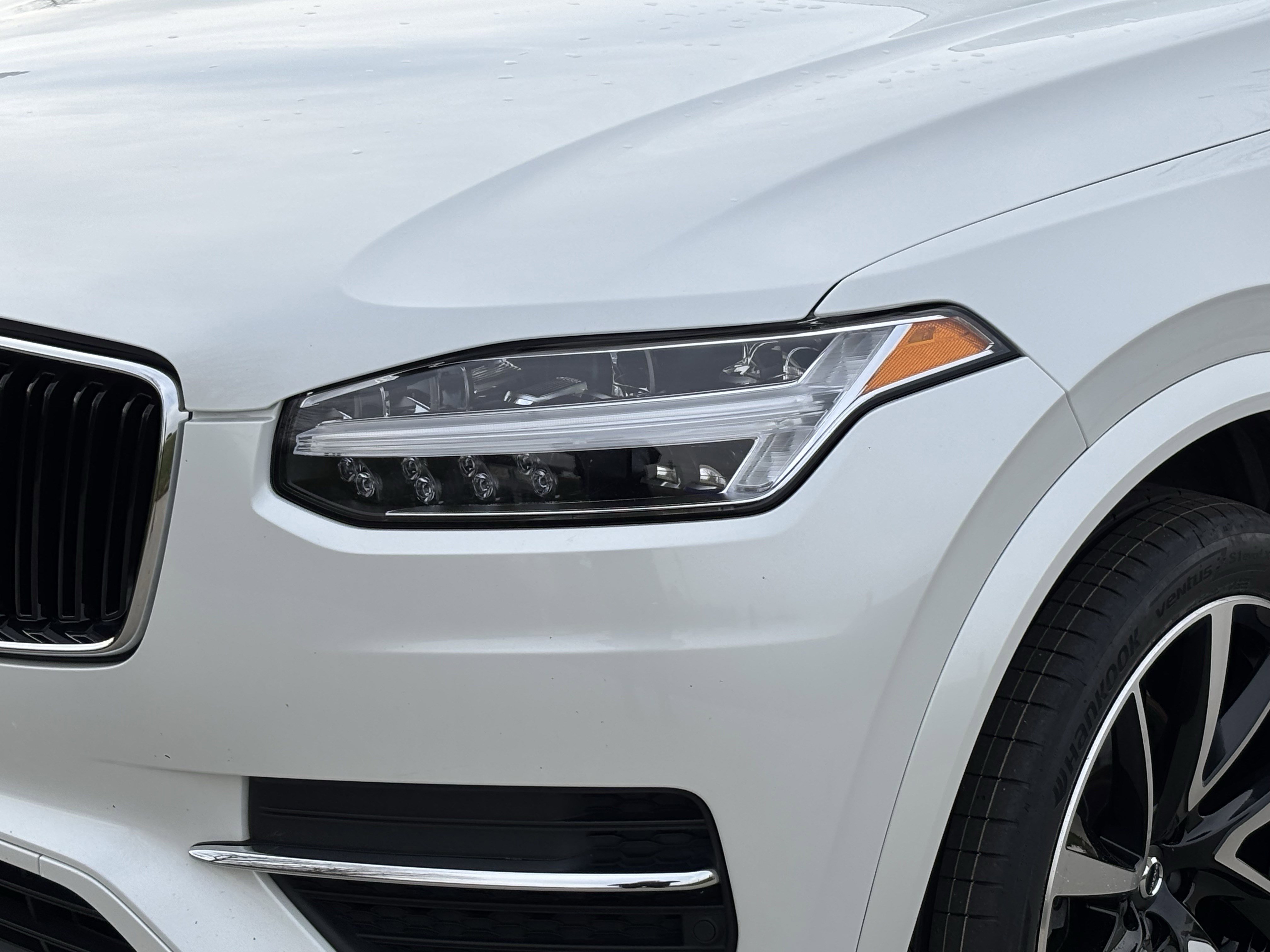 Used 2019 Volvo XC90 T6 Momentum w/ Protection Package Premier image 6