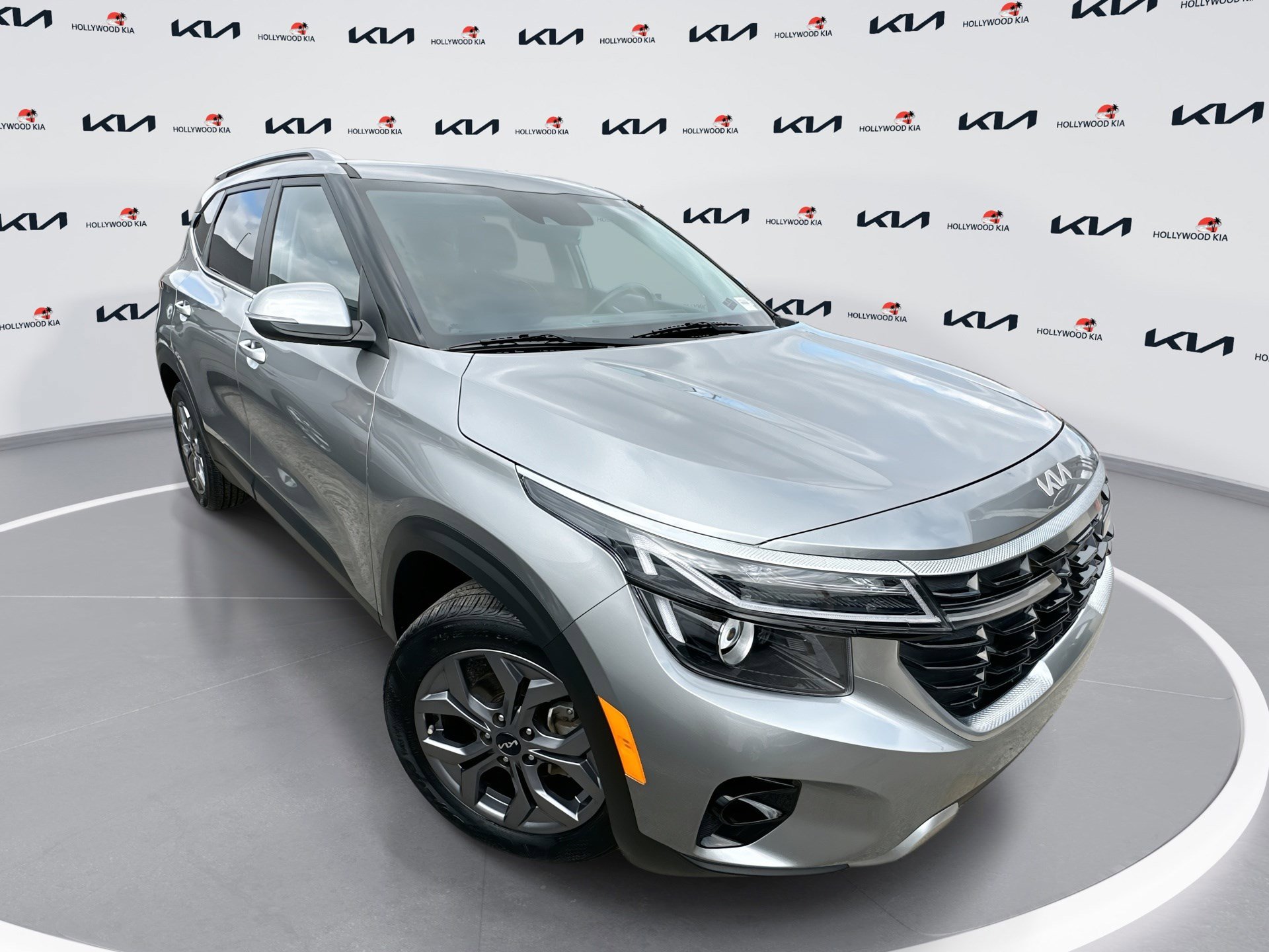 Certified 2024 Kia Seltos S