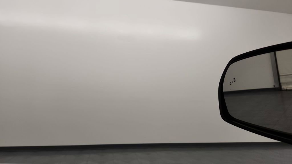 Used 2023 Ford Edge SEL w/ Convenience Package image 20