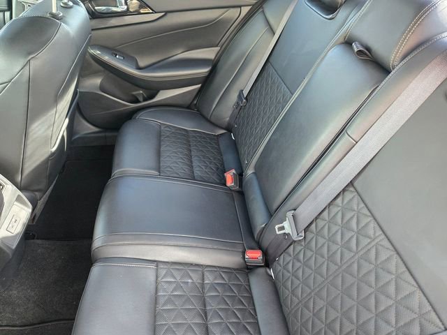 Used 2020 Nissan Maxima Platinum w/ Sport Mat Group image 9