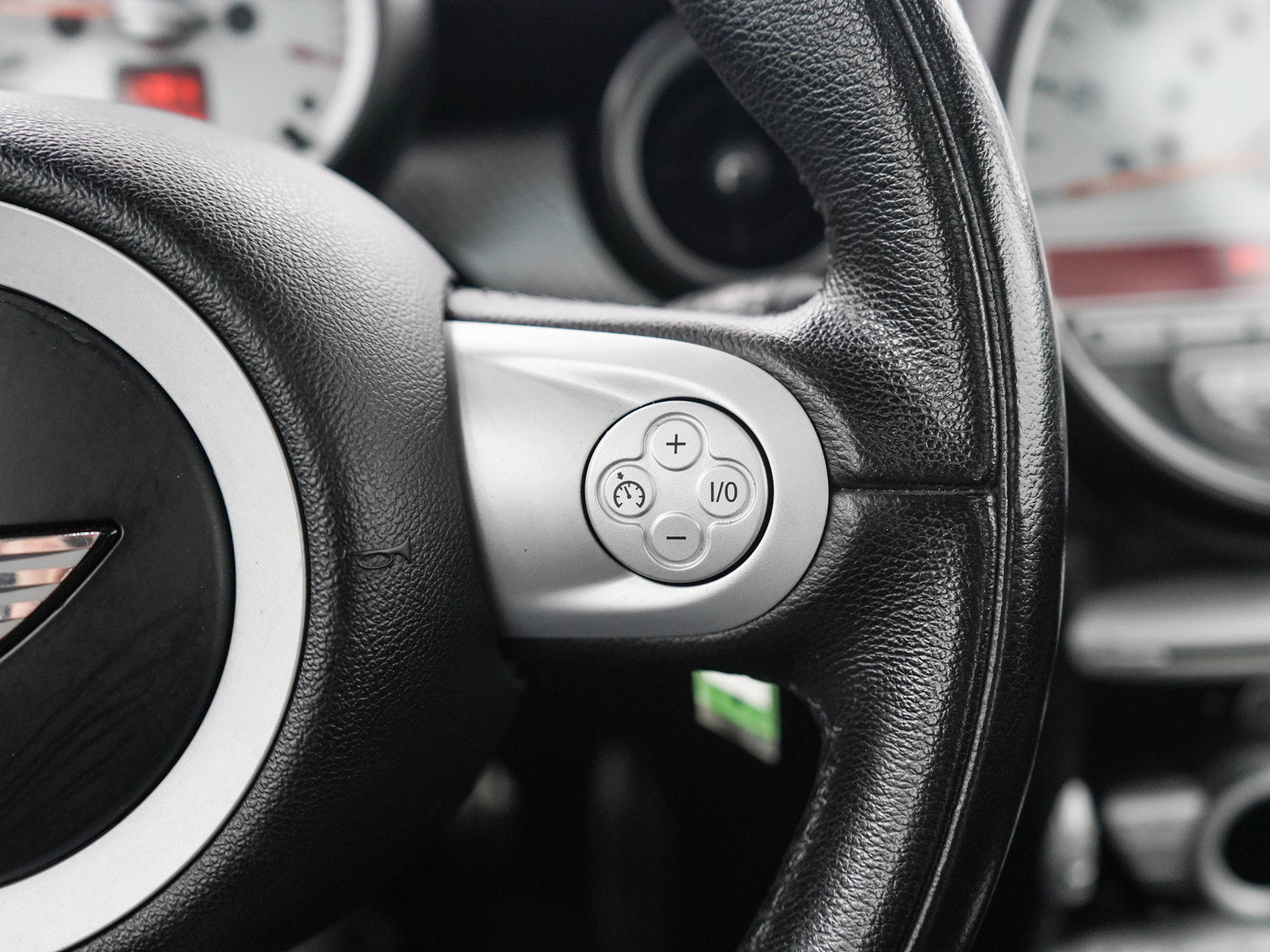 Used 2010 MINI Cooper S FWD image 21