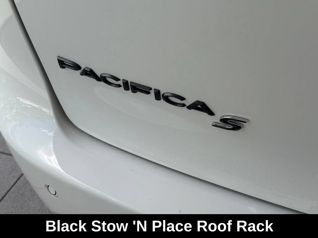 New 2027 Chrysler Pacifica Limited w/ S Appearance Package FWD image 38