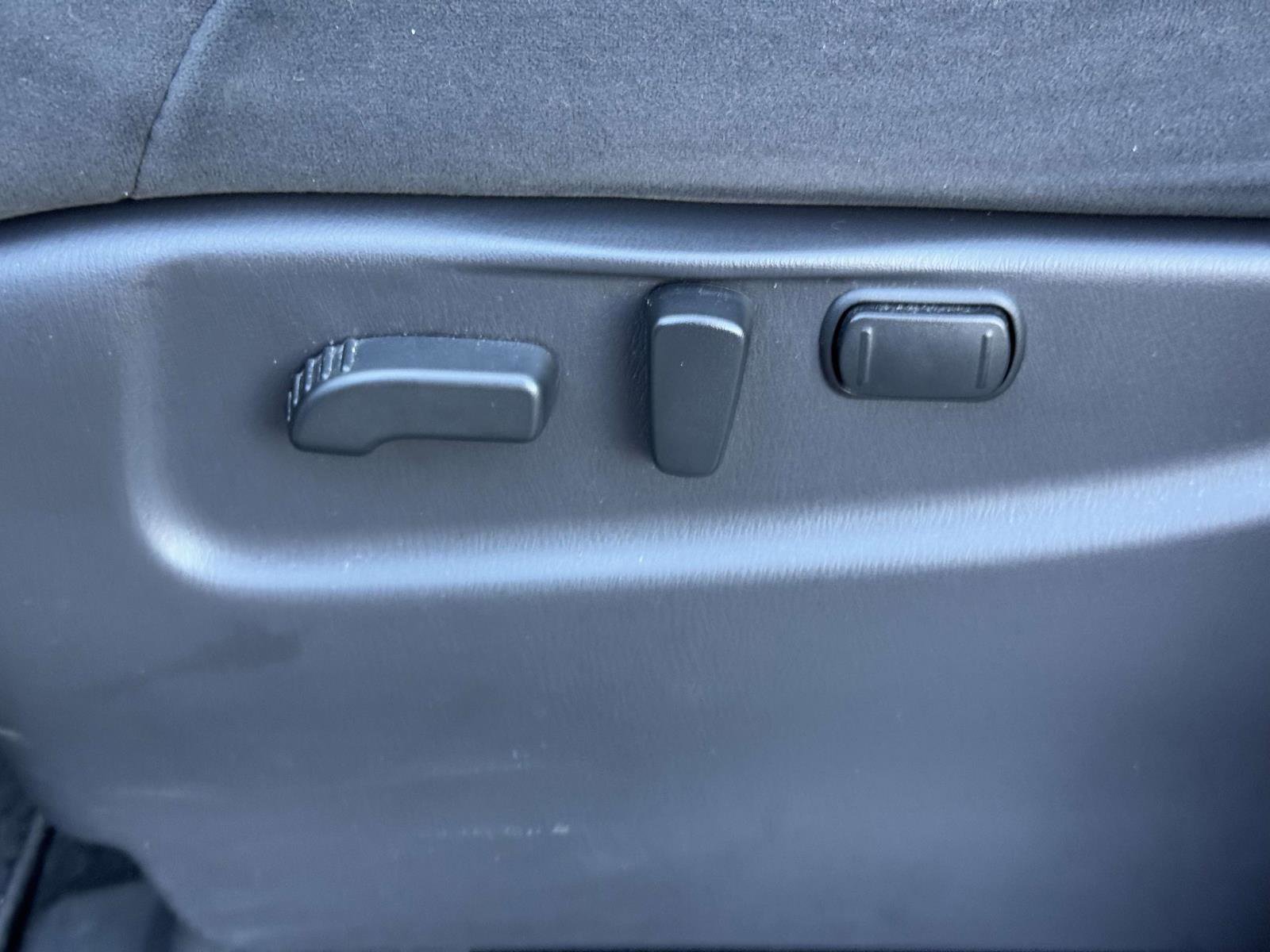 Used 2019 Nissan Armada SV w/ Driver Package image 18