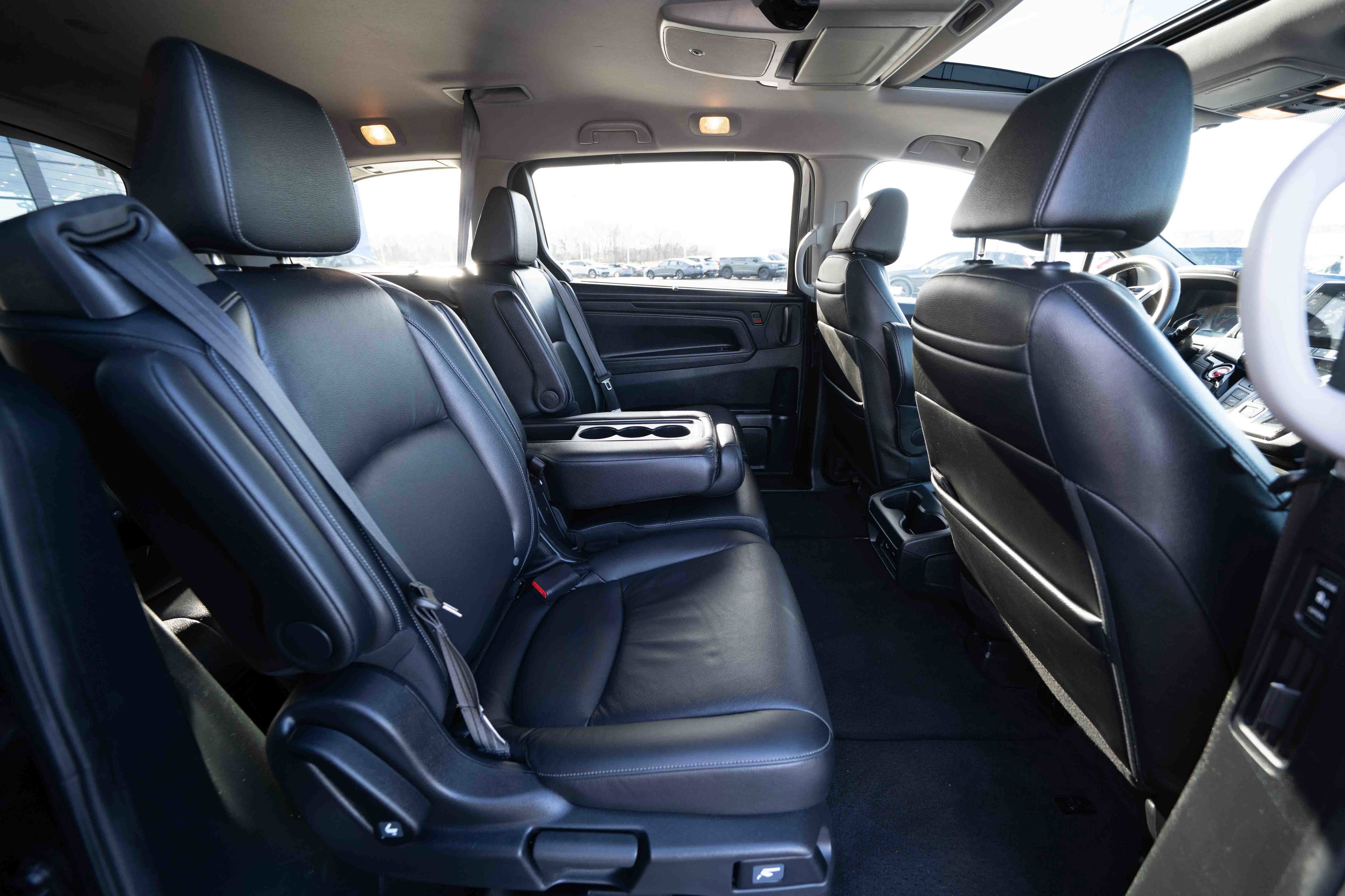 Certified 2024 Honda Odyssey Touring image 26