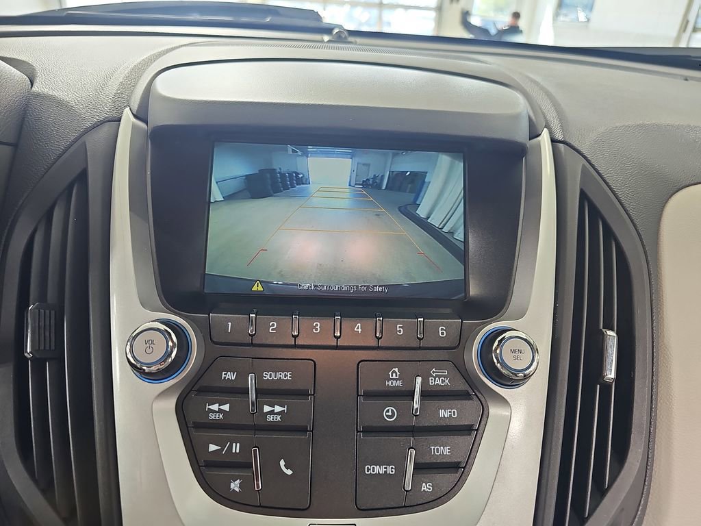 Used 2017 Chevrolet Equinox LT w/ Convenience Package FWD image 27