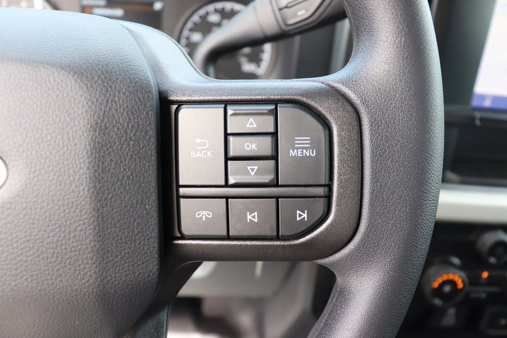 New 2026 Ford F350 4x4 Crew Cab Super Duty image 28