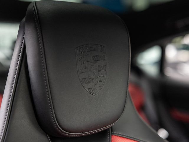 New 2025 Porsche Taycan 4S AWD/4WD image 35