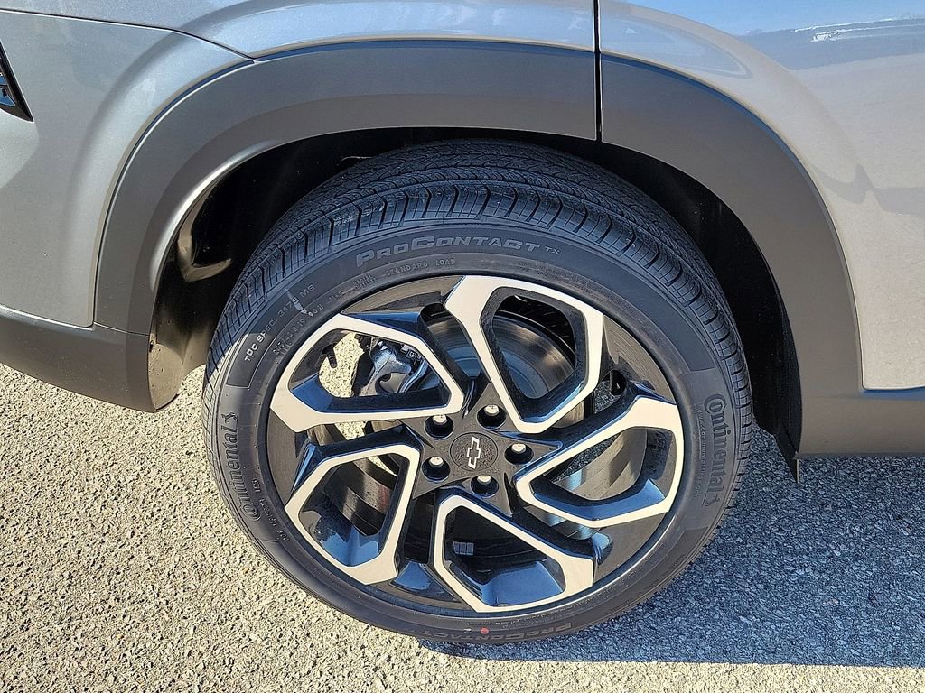 New 2026 Chevrolet Trax RS w/ Driver Confidence Package image 7