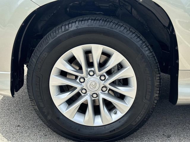 Used 2022 Lexus GX 460 Premium w/ Premium Package AWD/4WD image 8