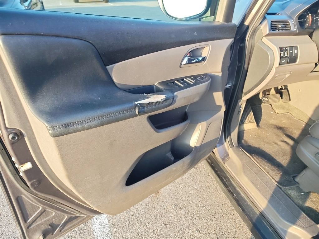 Used 2016 Honda Odyssey EX-L image 7