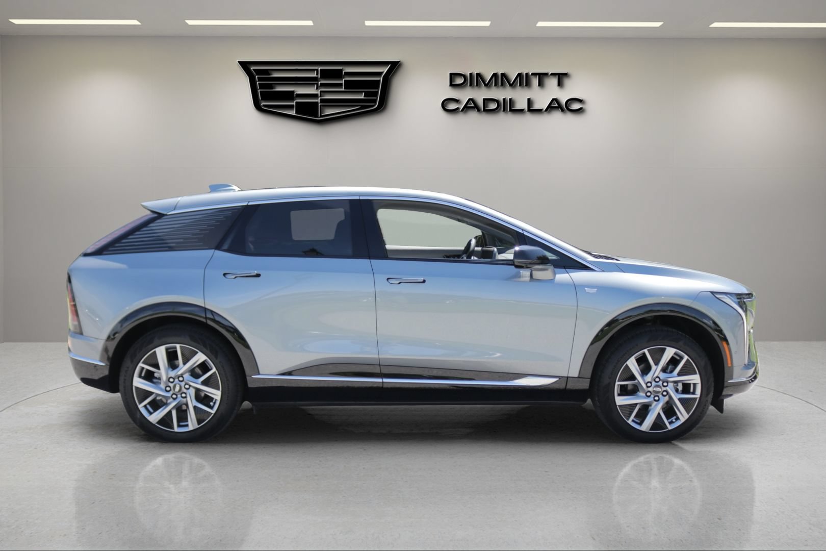 New 2027 Cadillac Optiq Premium Luxury RWD image 4