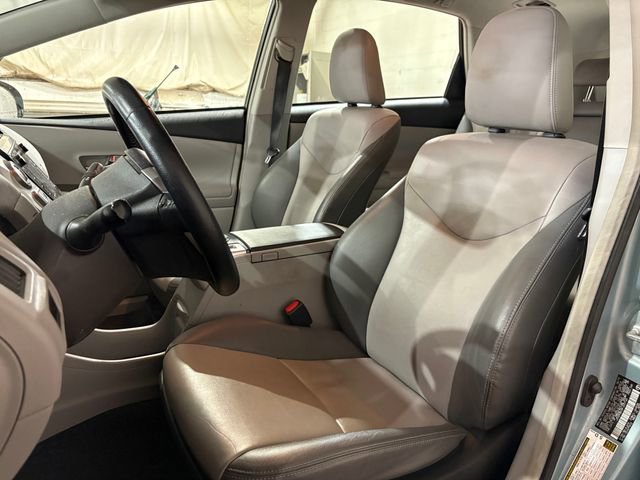 Used 2015 Toyota Prius V Four image 5