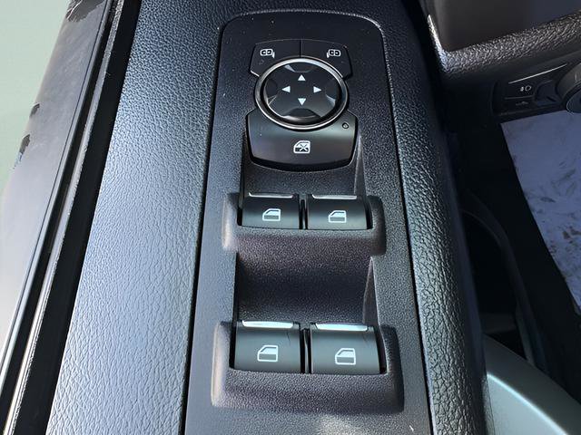 Used 2020 Ford F150 XLT w/ Equipment Group 302A Luxury AWD/4WD image 16