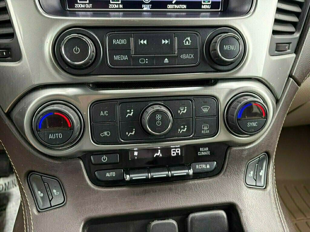 Used 2018 Chevrolet Suburban LT AWD/4WD image 12
