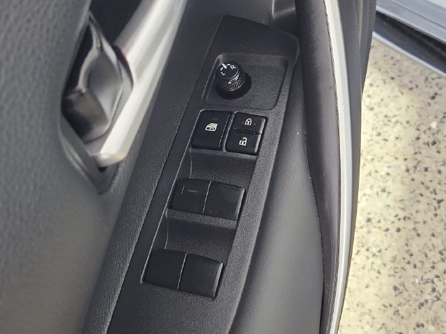 Used 2024 Toyota Corolla SE FWD image 22