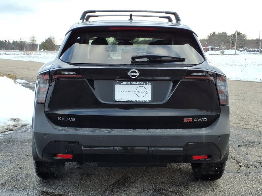 New 2026 Nissan Kicks SR w/ Cold Weather Package AWD/4WD image 5