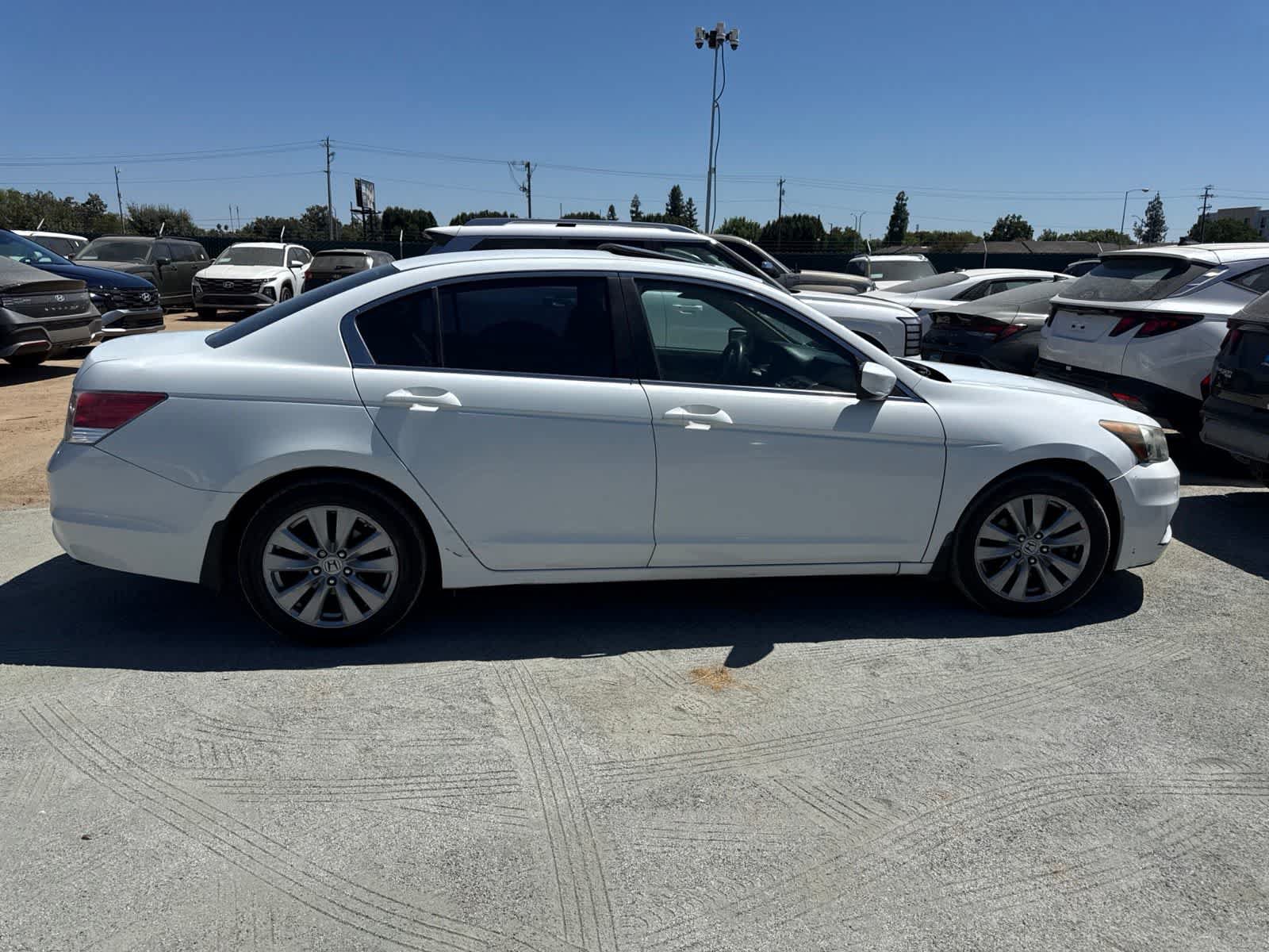 Used 2012 Honda Accord EX image 4