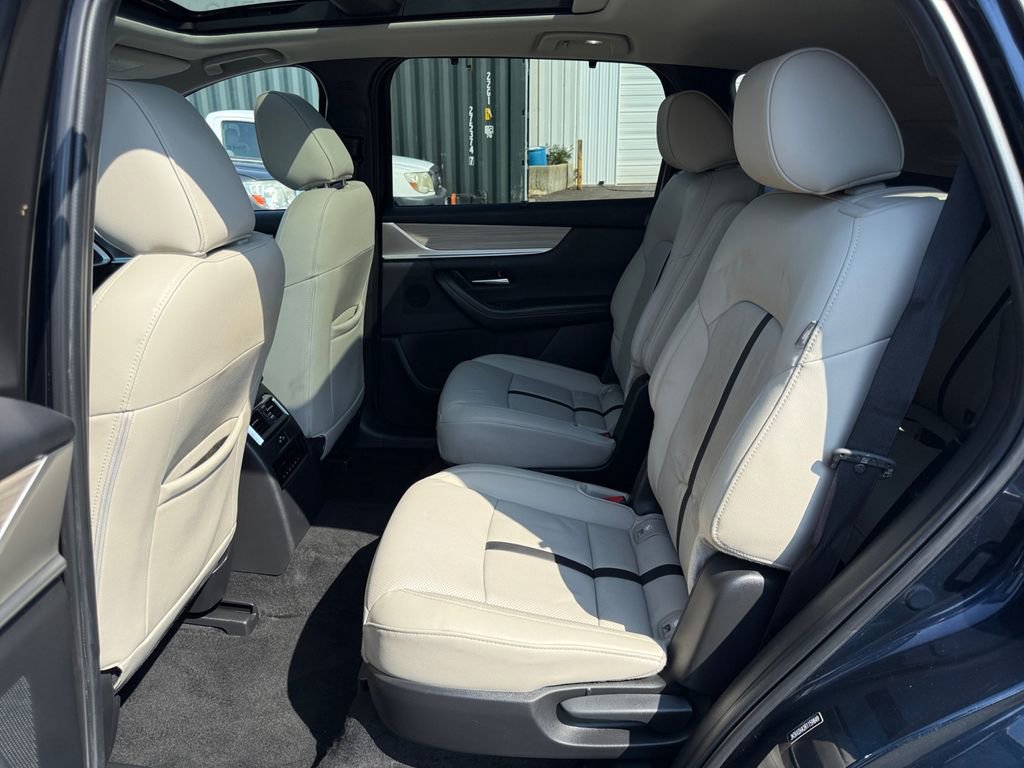 Used 2024 MAZDA CX-90 Plug-In Hybrid w/ Premium Pkg AWD/4WD image 24