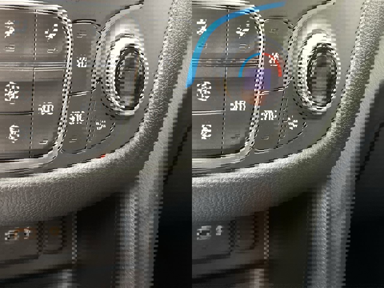 Used 2019 Chevrolet Equinox LT image 26