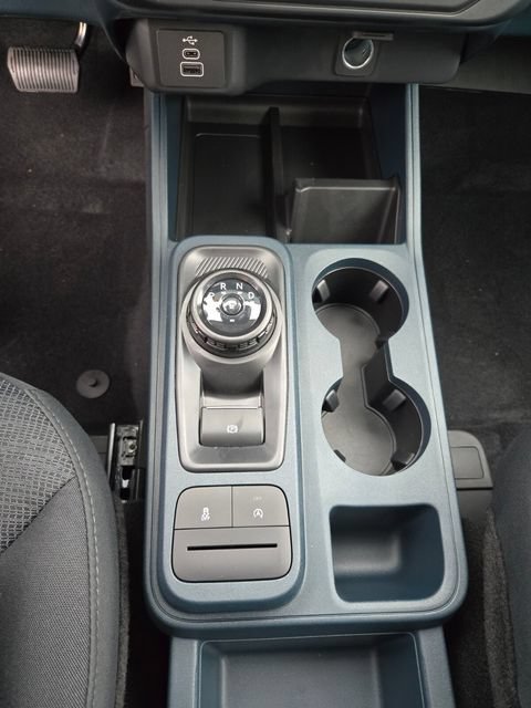 New 2026 Ford Maverick XL AWD/4WD image 18
