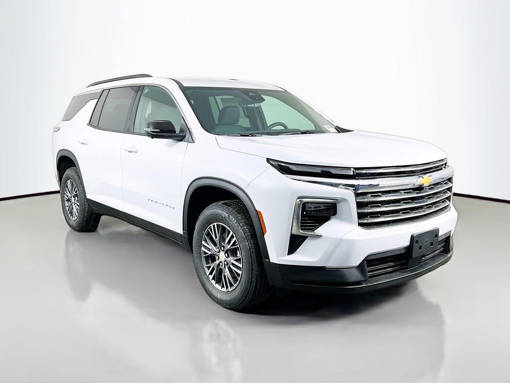 New 2026 Chevrolet Traverse LT w/ Driver Confidence Package image 3