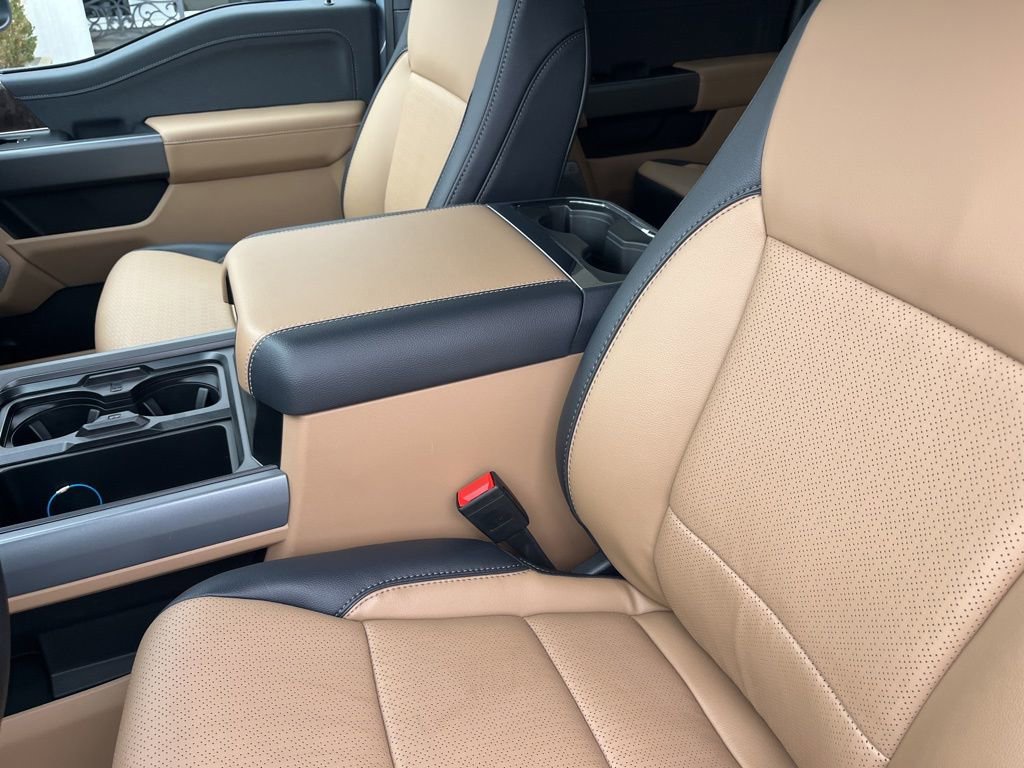 New 2026 Ford F350 Lariat image 10