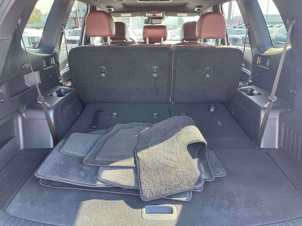 Used 2024 Kia Telluride EX image 8