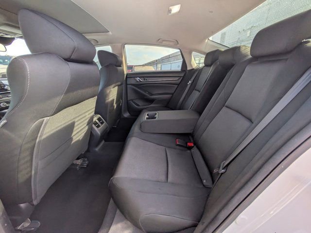 Used 2018 Honda Accord EX image 11