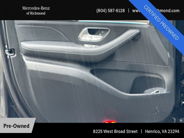 Used 2025 Mercedes-Benz GLS 63 AMG 4MATIC image 11