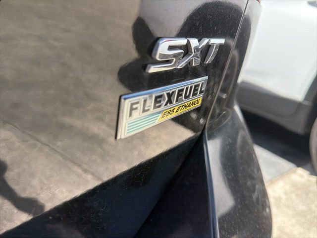 Used 2015 Dodge Journey SXT w/ Flexible Seating Group FWD image 6