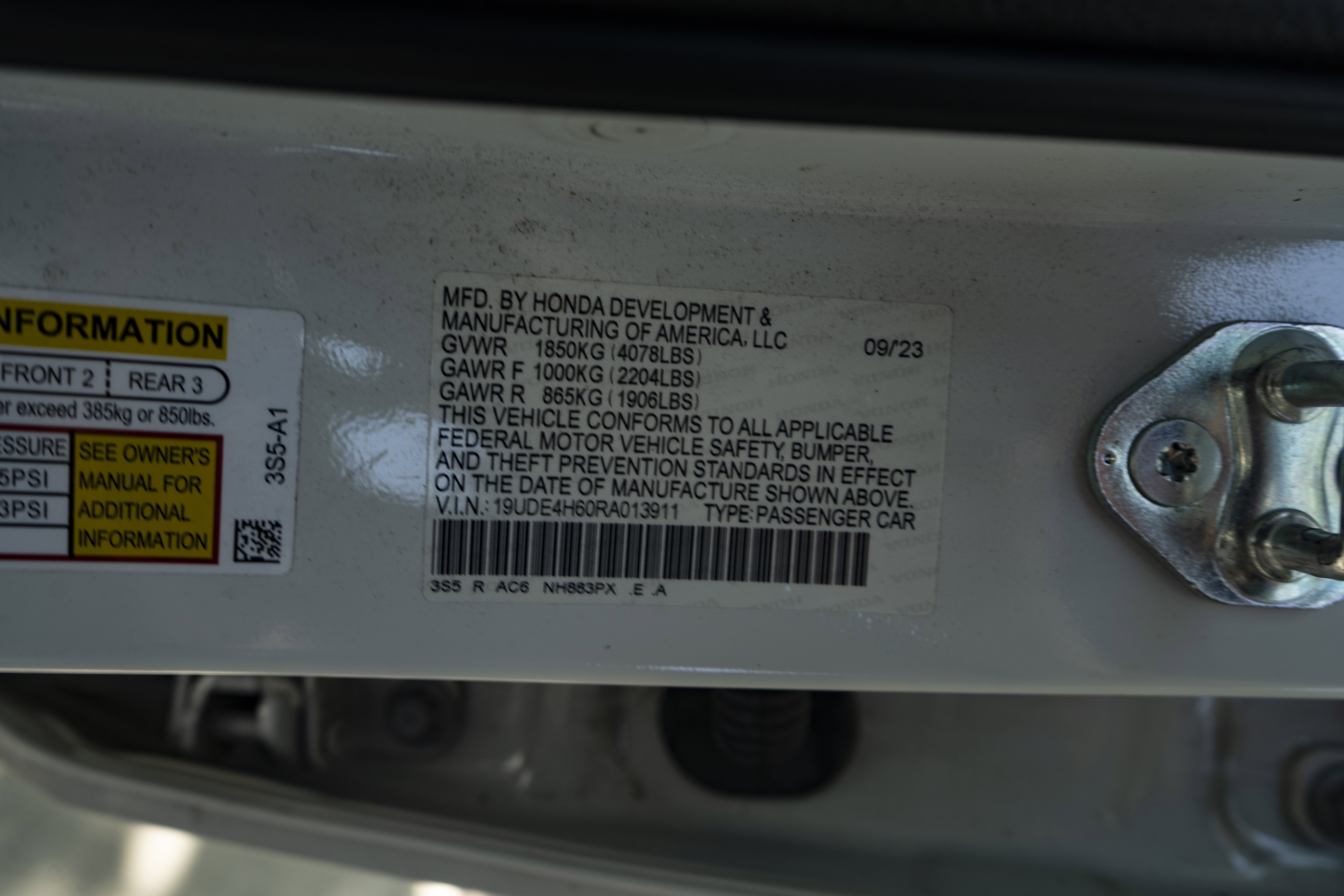 Used 2024 Acura Integra A-Spec FWD image 43