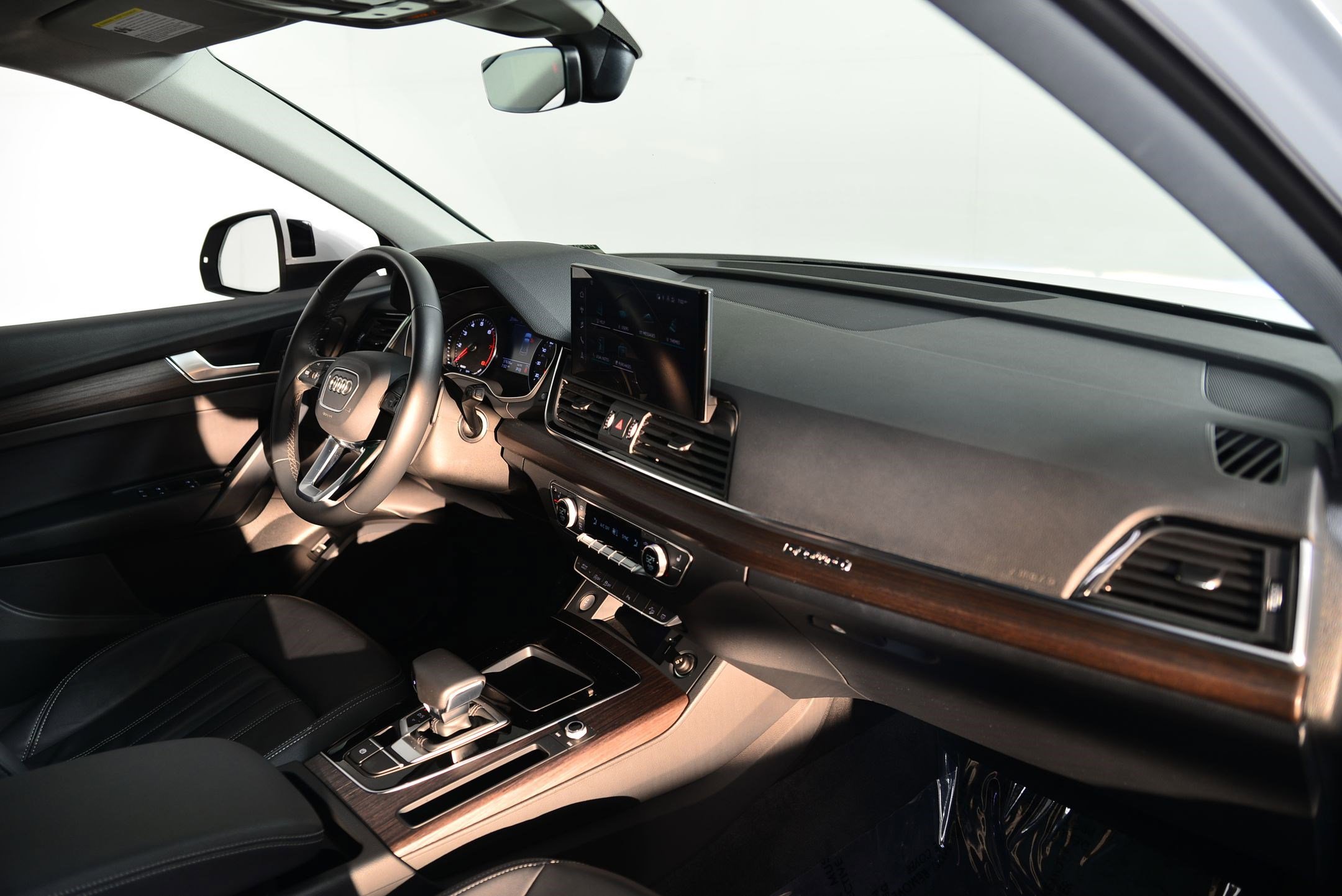 Certified 2023 Audi Q5 2.0T Premium w/ Convenience Package image 22