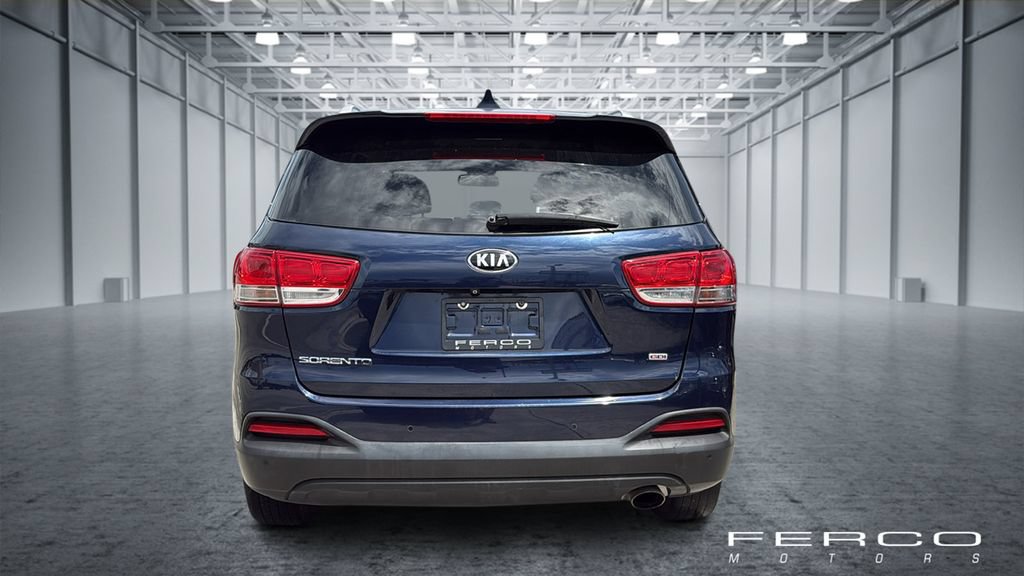 Used 2018 Kia Sorento FWD image 4