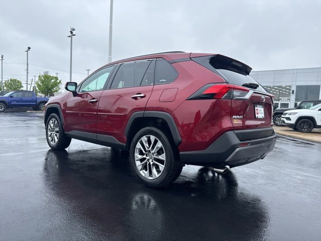 Used 2021 Toyota RAV4 Limited AWD/4WD image 5