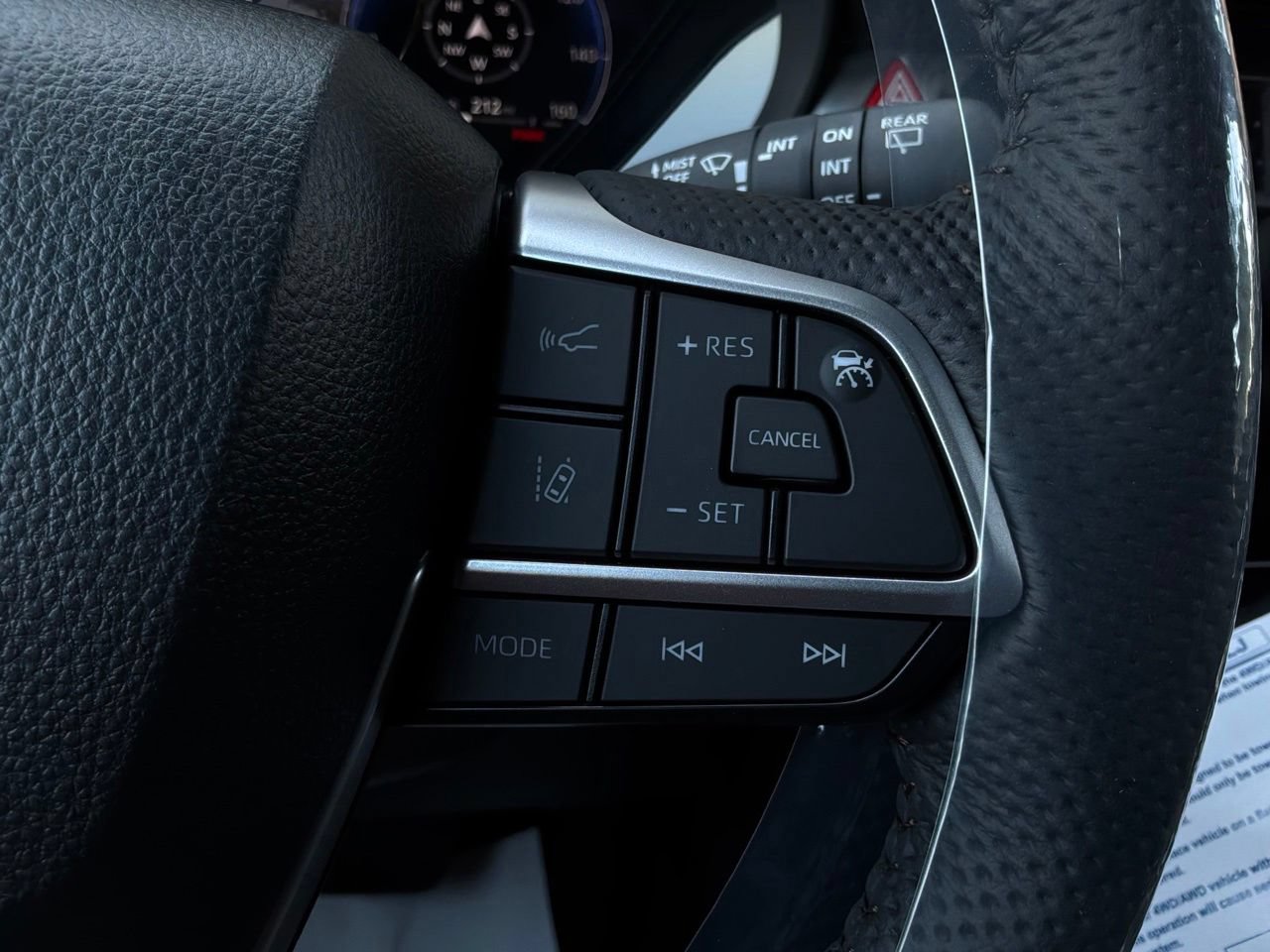 New 2026 Toyota Sienna Limited AWD/4WD image 38