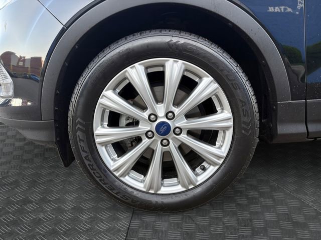 Used 2017 Ford Escape Titanium image 13