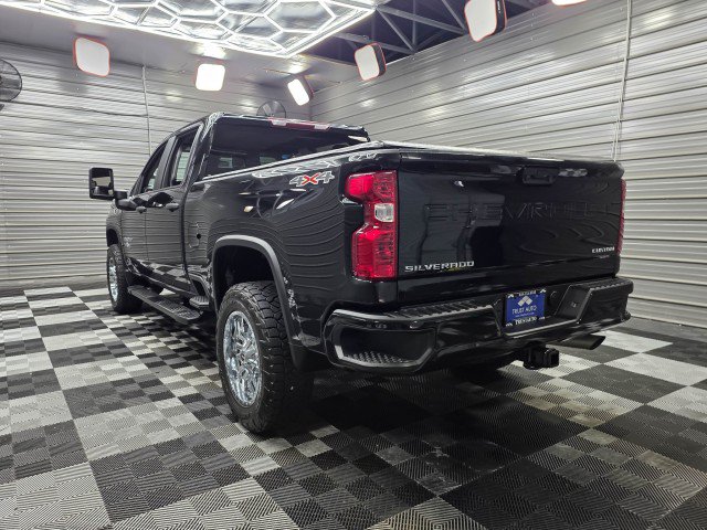 Used 2022 Chevrolet Silverado 2500 Custom w/ Custom Convenience Package AWD/4WD image 7