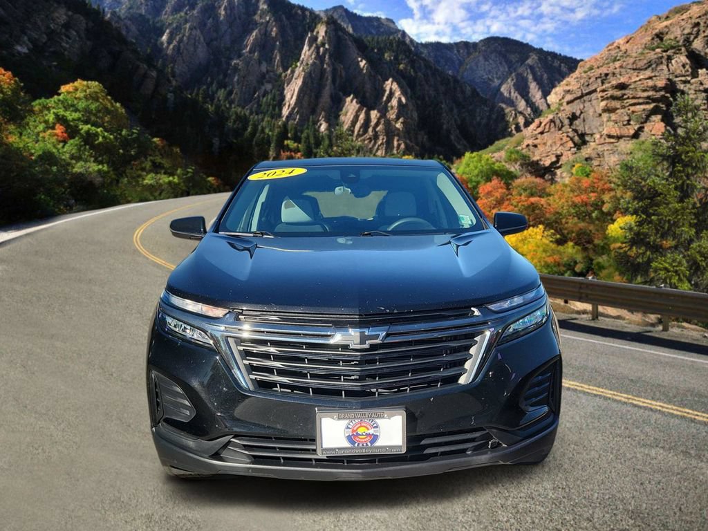 Used 2024 Chevrolet Equinox LS w/ LS Convenience Package AWD/4WD image 6