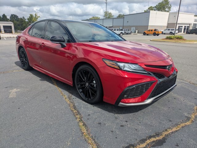 Used 2024 Toyota Camry XSE image 2