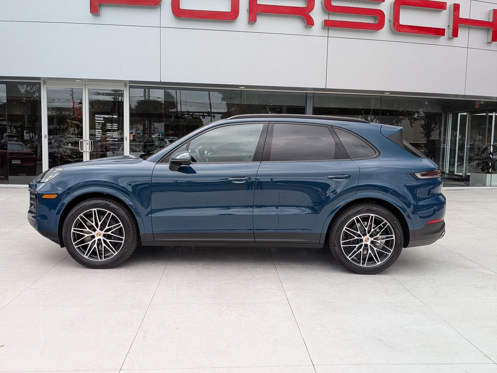 New 2026 Porsche Cayenne image 2