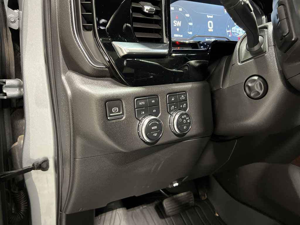 Used 2023 GMC Sierra 1500 SLT image 16