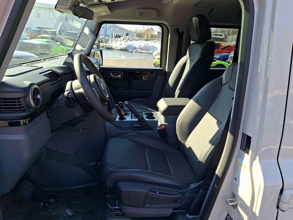 New 2025 INEOS Grenadier Fieldmaster Edition image 8