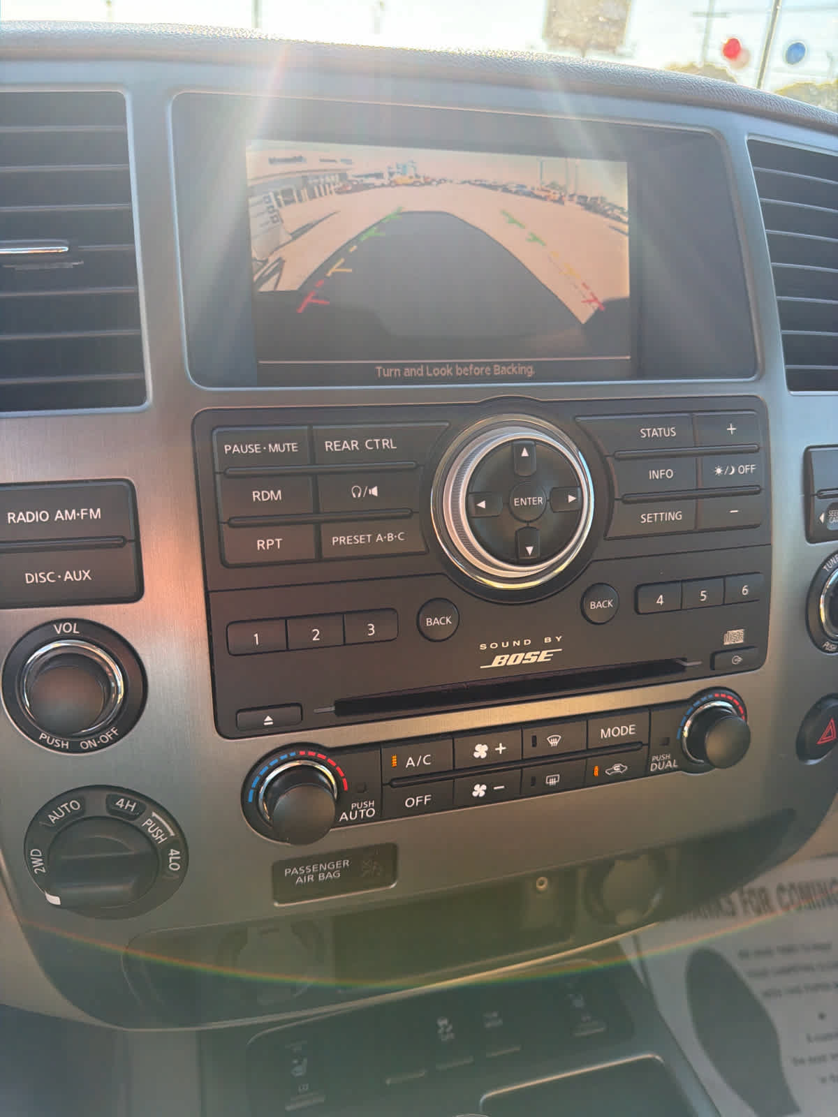 Used 2012 Nissan Armada SL AWD/4WD image 20