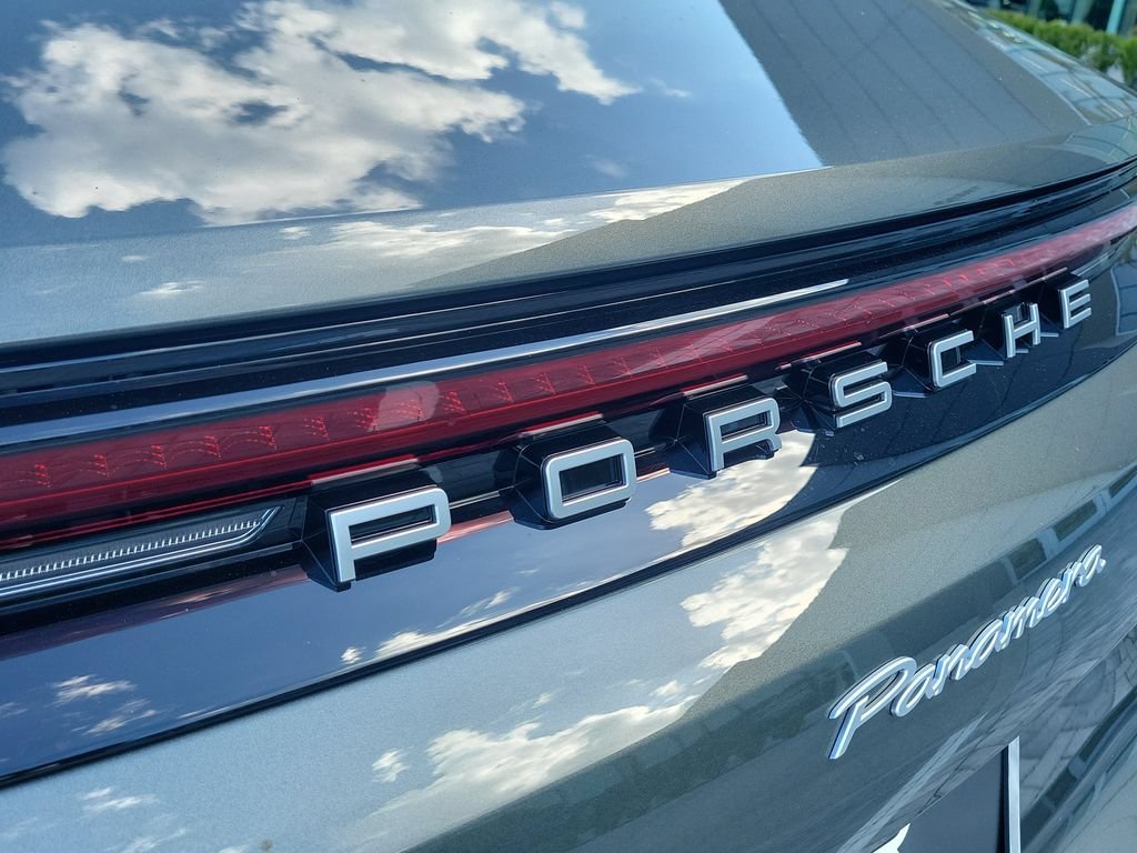 Used 2026 Porsche Panamera 4 AWD/4WD image 9