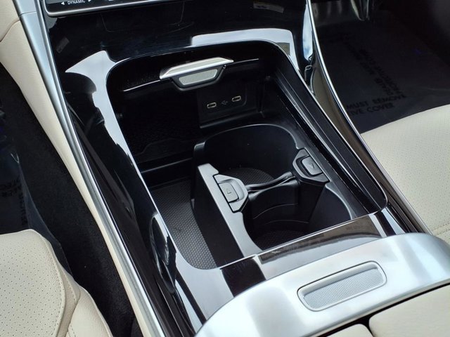 New 2025 Mercedes-Benz C 300 4MATIC Sedan image 7