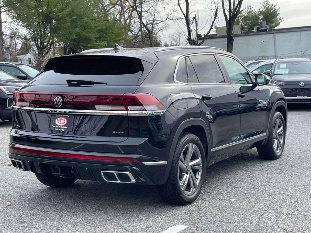 New 2024 Volkswagen Atlas Cross Sport SEL R-Line image 6